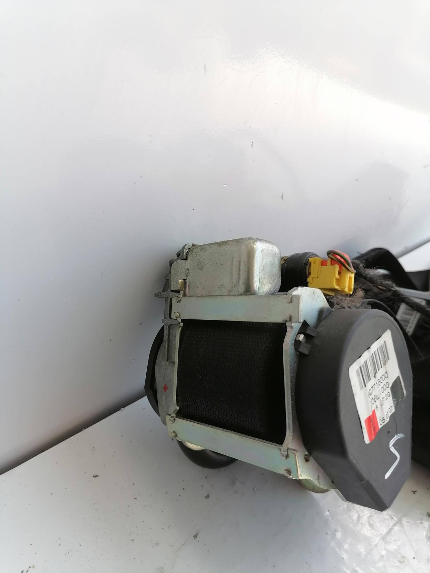 Cintura di sicurezza ant. sx.